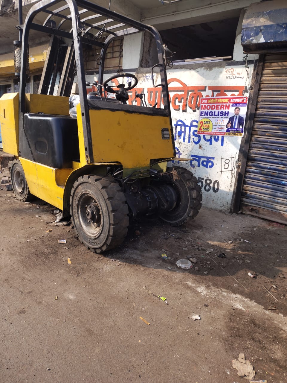 Material handling equipment and spare parts 3